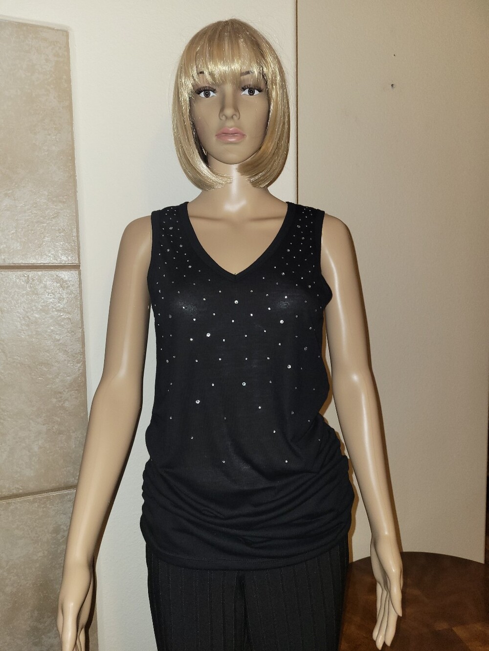 Vocal Rhinestone Bling V-Neck Tank Top Black Small Style 19298T Made in USA, EUC